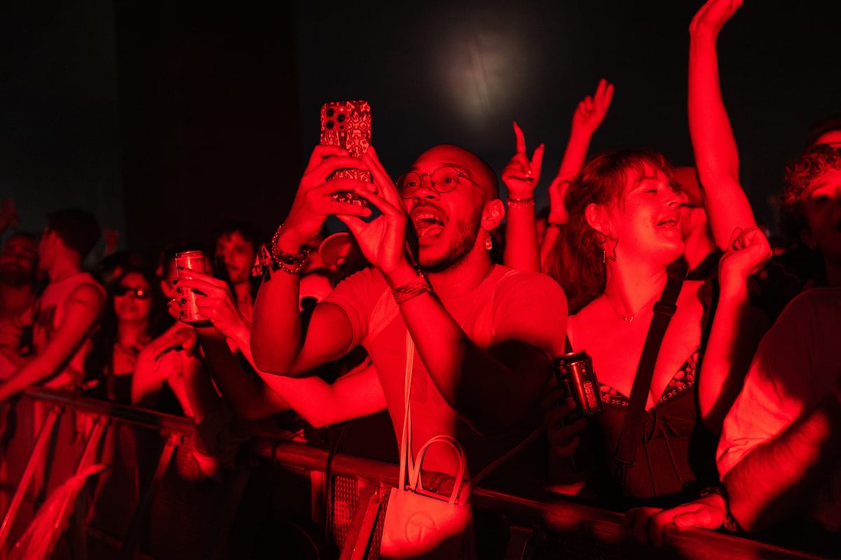 Lido crowd burak cingi05