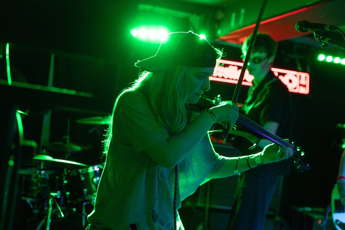 Cmw live06