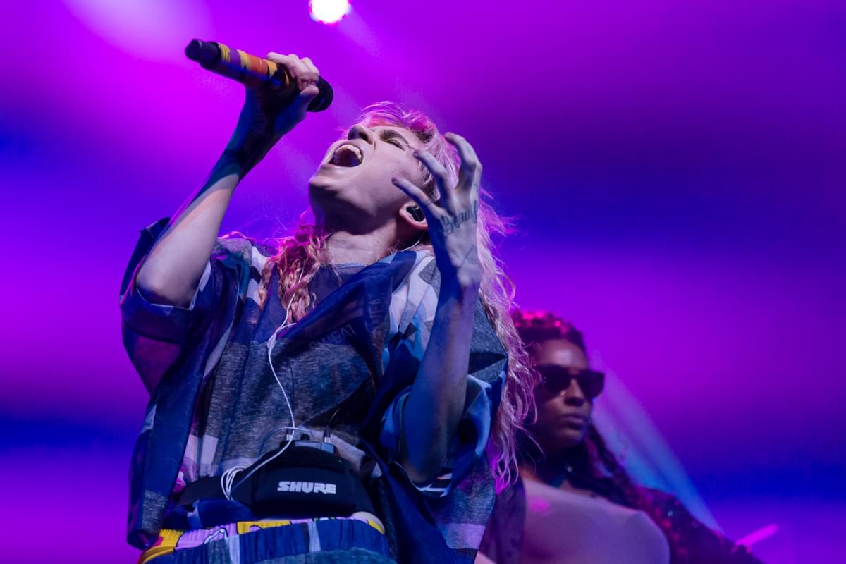 02 Grimes at The Fox by Ian Young