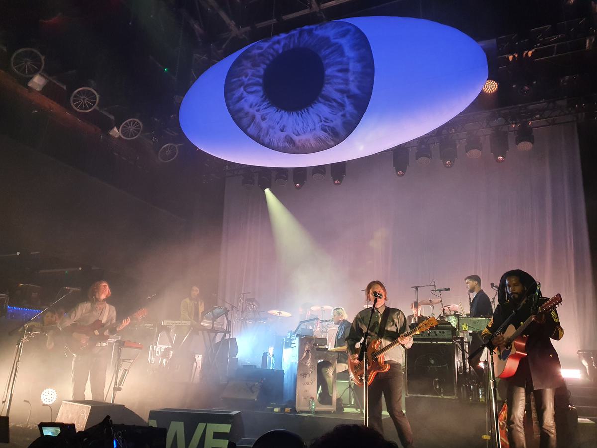 Arcade Fire - Afterlife (Live on SNL)