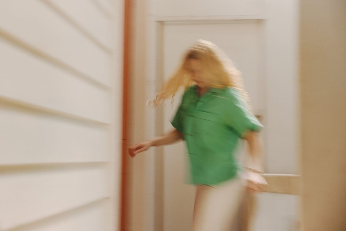 Billie Marten Swing