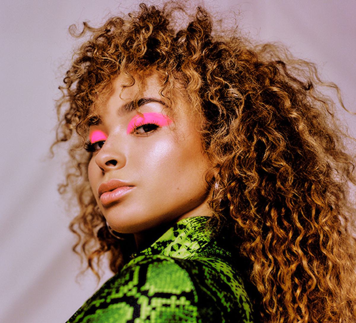 Ella Eyre Small 3