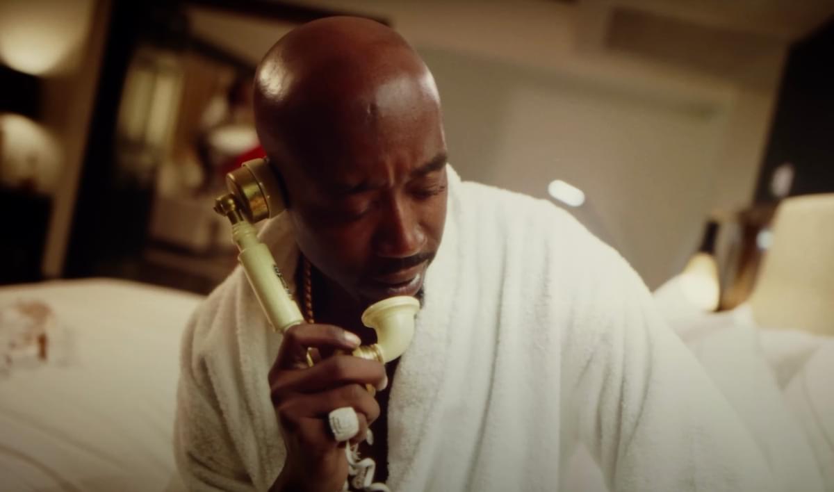 Freddie Gibbs in the video for "Too Much"