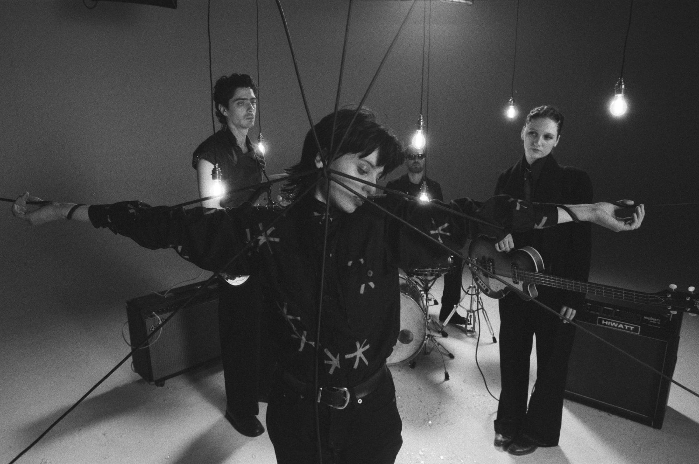 Heartworms return with new Speedy Wunderground release, "May I Comply