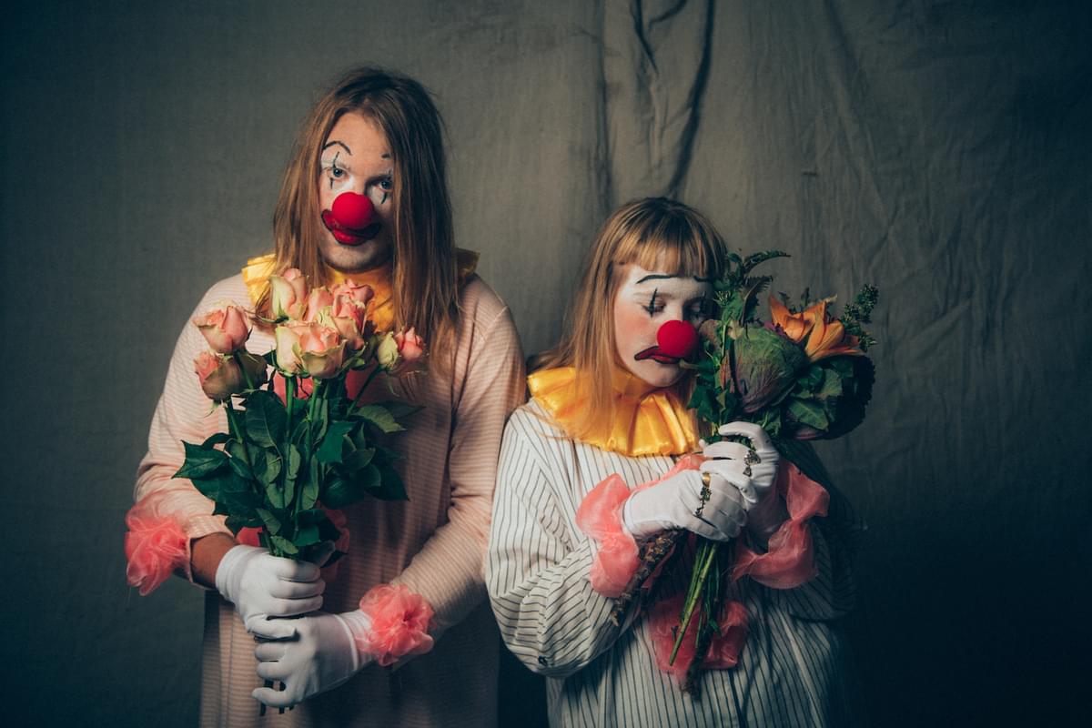 Penelope Isles Clowns 115 web res