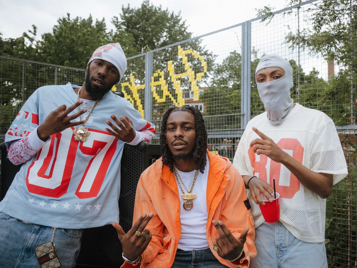 SL Sainte Knucks