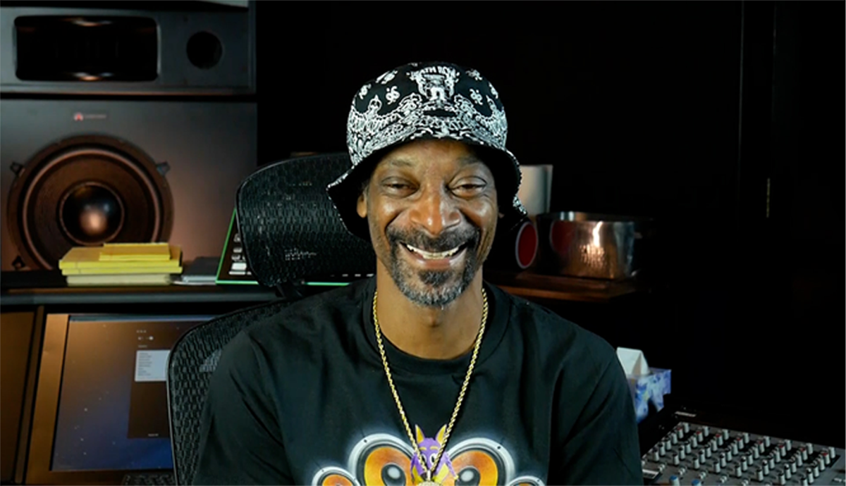 Snoop Smiling Hat w Studio Background