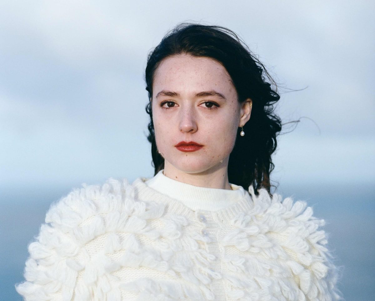 Sophie May unveils new single quot Brian Cox quot featuring the eponymous Sophie May unveils new single quot Brian Cox quot featuring the eponymous