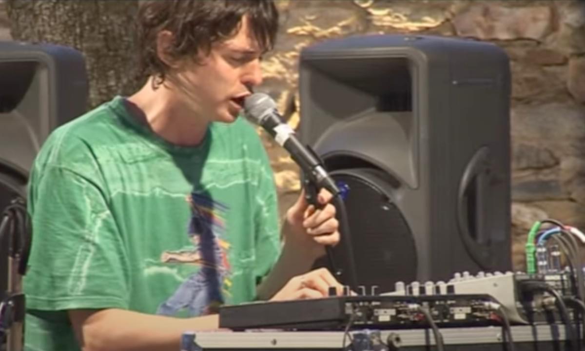 Animal collective my girls Midi Festival French Riviera 2007 youtube