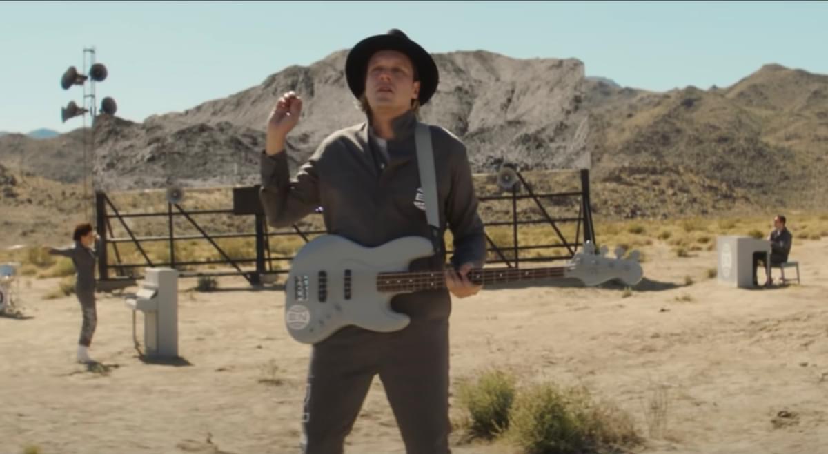 Arcade fire Everything Now video youtube