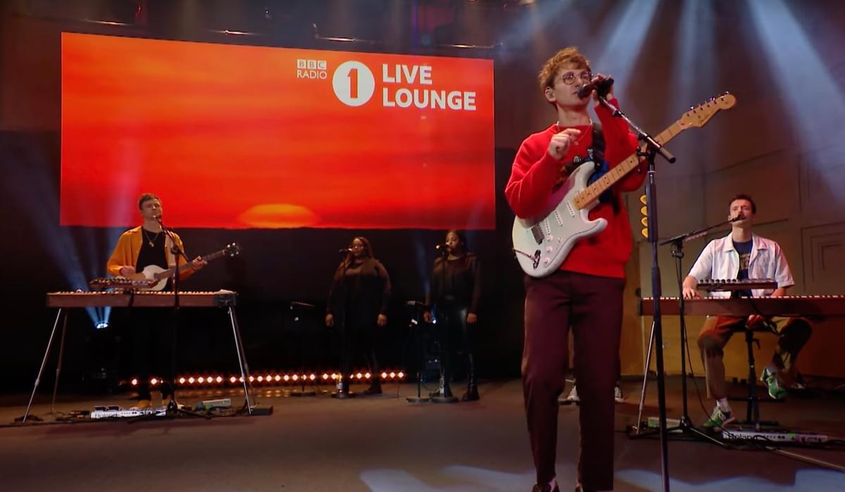 Glass animals solar power cover bbcr1 live lounge youtube