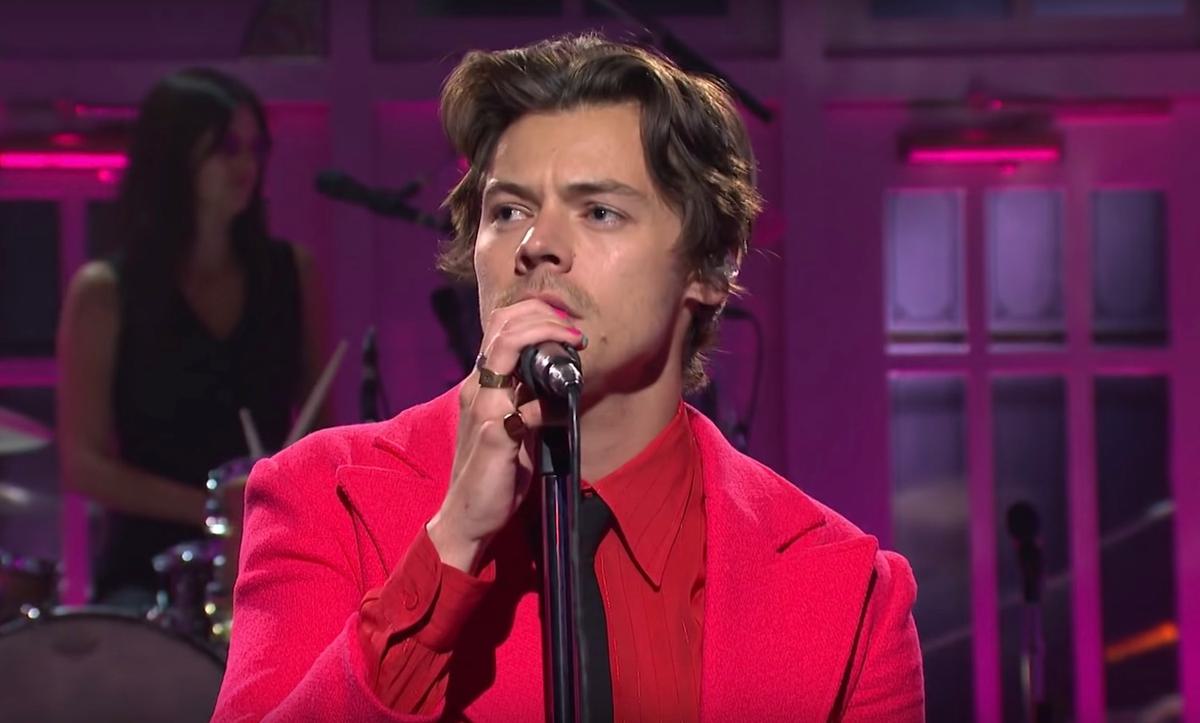 Harry styles watermelon sugar snl