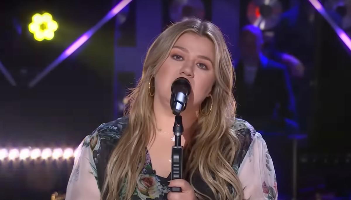 Kelly clarkson how soon is now cover the kelly clarkson show youtube
