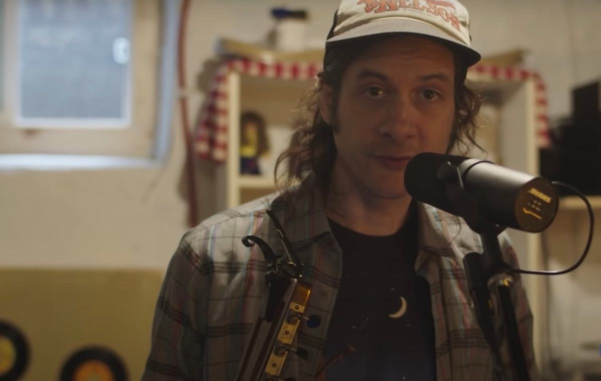 Kurt vile team joe sings video