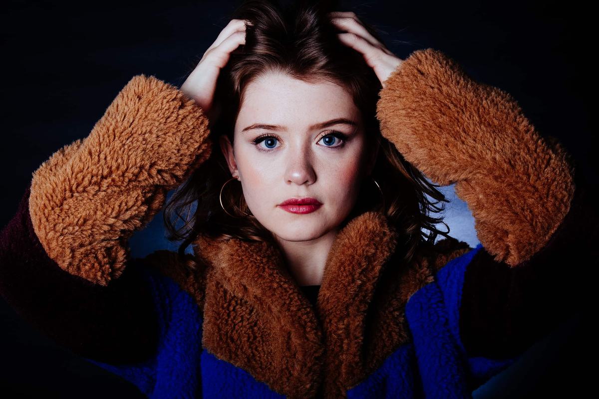 Maisie peters header photo