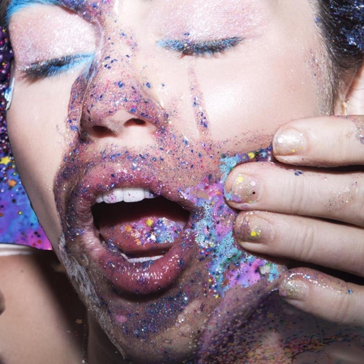 Miley vmas album