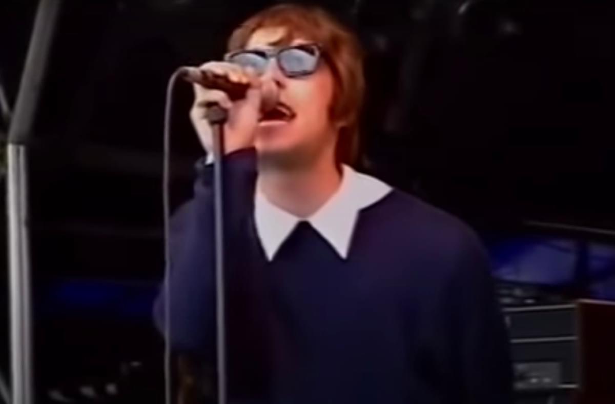Oasis glastonbury 1994 performance