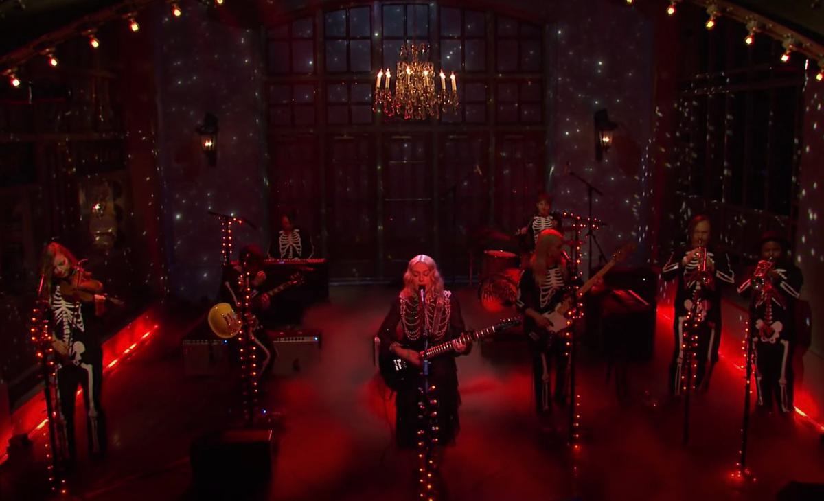 Phoebe bridgers i know the end snl 2021