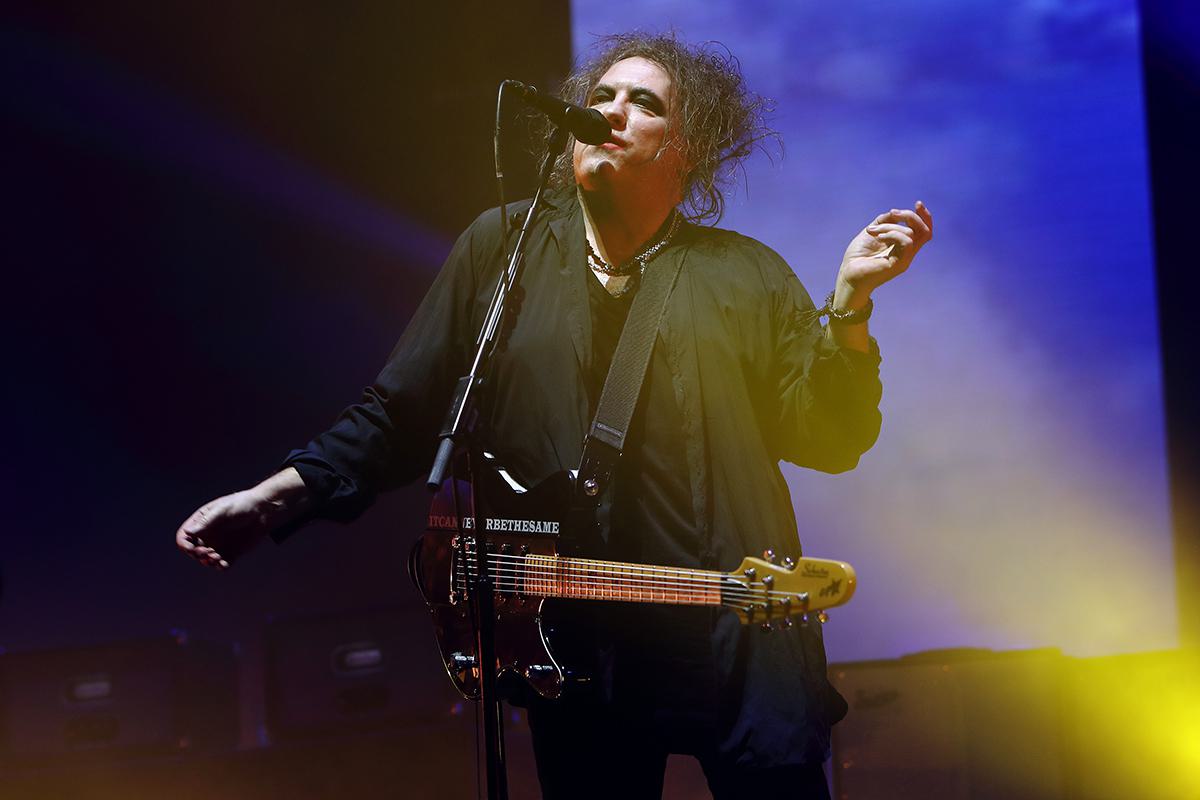 The cure wembley11216 bc05