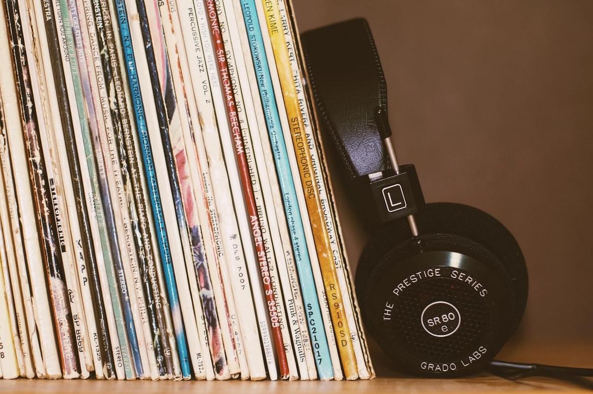 Vinyl spines headphones blocks unsplash